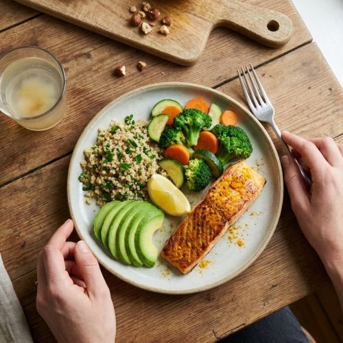 Alimentazione a IG basso in menopausa: il menu tipo anti-infiammatorio che calma le voglie.