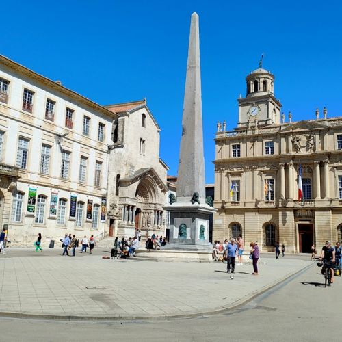 Arles: 5 buoni motivi per visitare la capitale della Camargue.